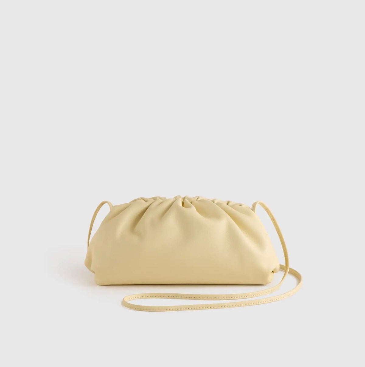 Naomi Clutch